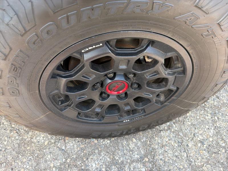 Toyota Tundra TRD PRO CrewMax 4WD Hybrid 2026