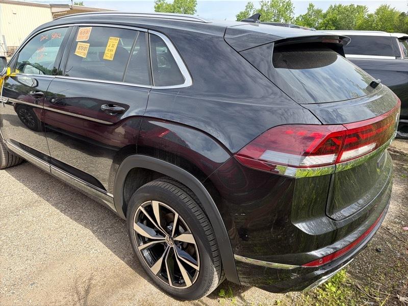 Volkswagen Atlas Cross Sport SEL Premium R-Line 4MOTION 2025