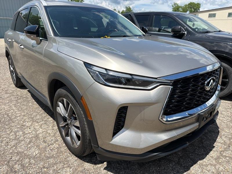 Infiniti QX60 LUXE AWD 2024