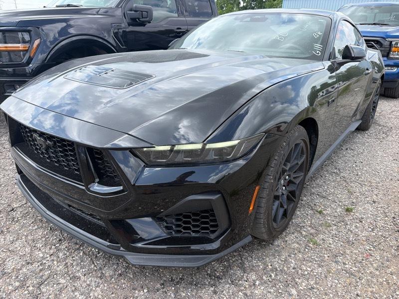 Ford Mustang  2024