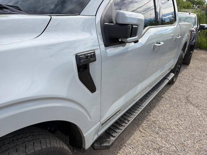 Ford F-150 4WD SuperCrew 145" Lariat 2024