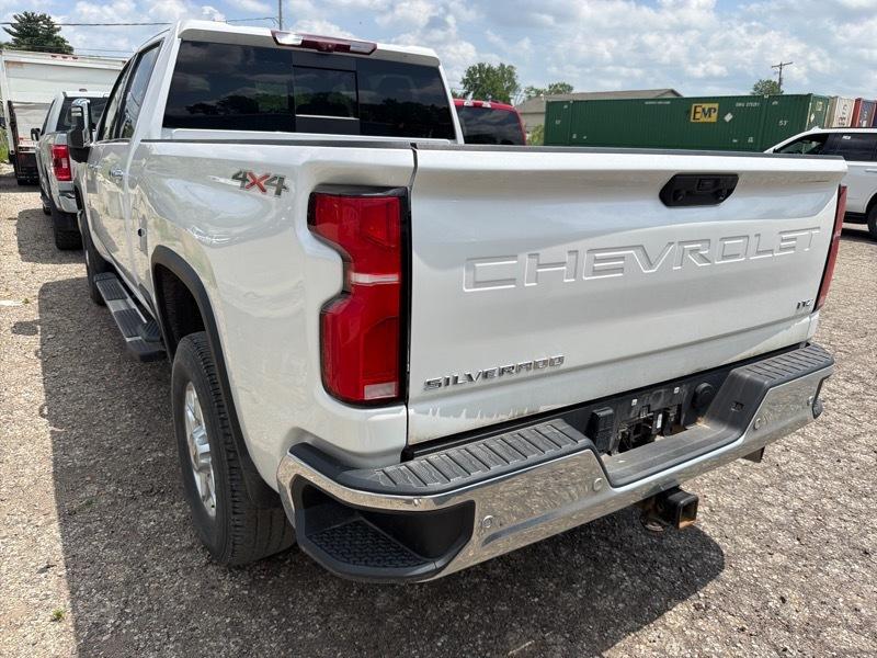 Chevrolet Silverado 2500HD LTZ Crew Cab Short Box 4WD 2024