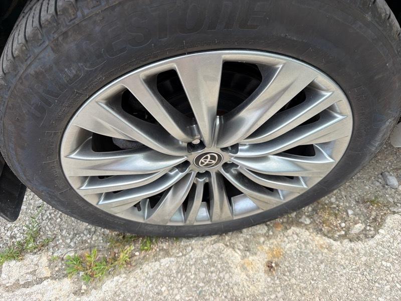 Toyota Highlander Hybrid Platinum AWD 2025