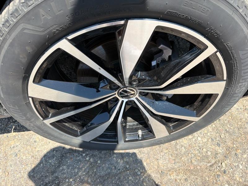 Volkswagen Atlas SEL Premium R-Line 4MOTION 2024
