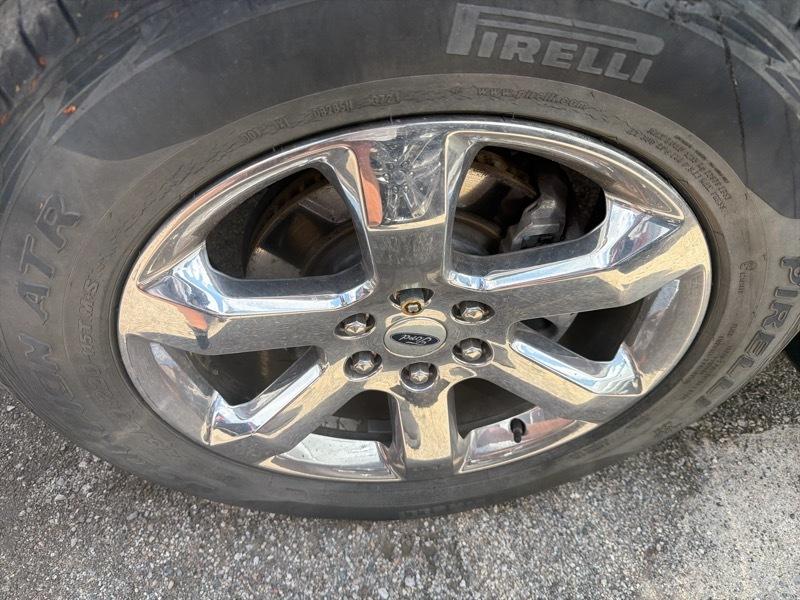 Ford F-150 4WD SuperCrew 145" Lariat 2022