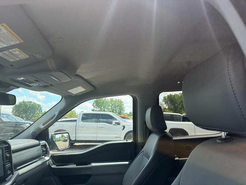 Ford F-150 4WD SuperCrew 145" Lariat 2022
