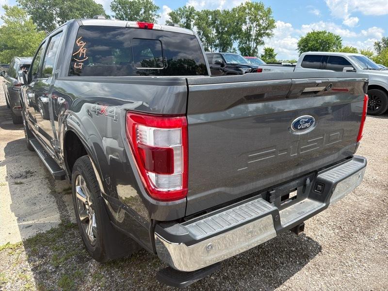 Ford F-150 4WD SuperCrew 145" Lariat 2022
