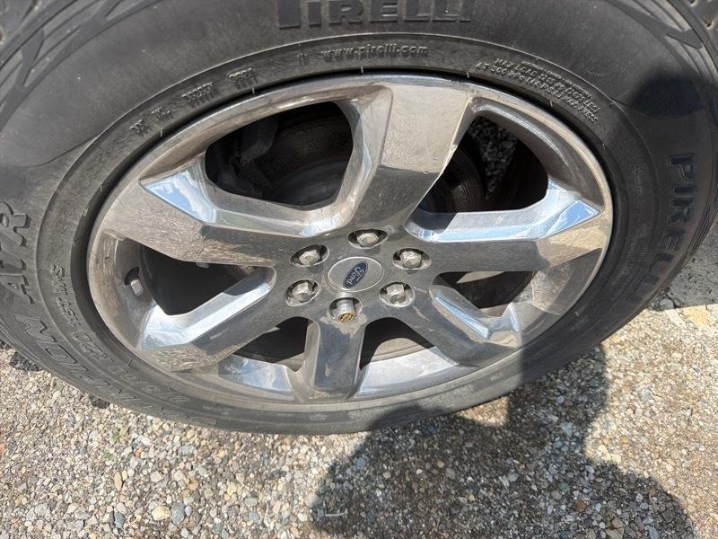 Ford F-150 4WD SuperCrew 145" Lariat 2022