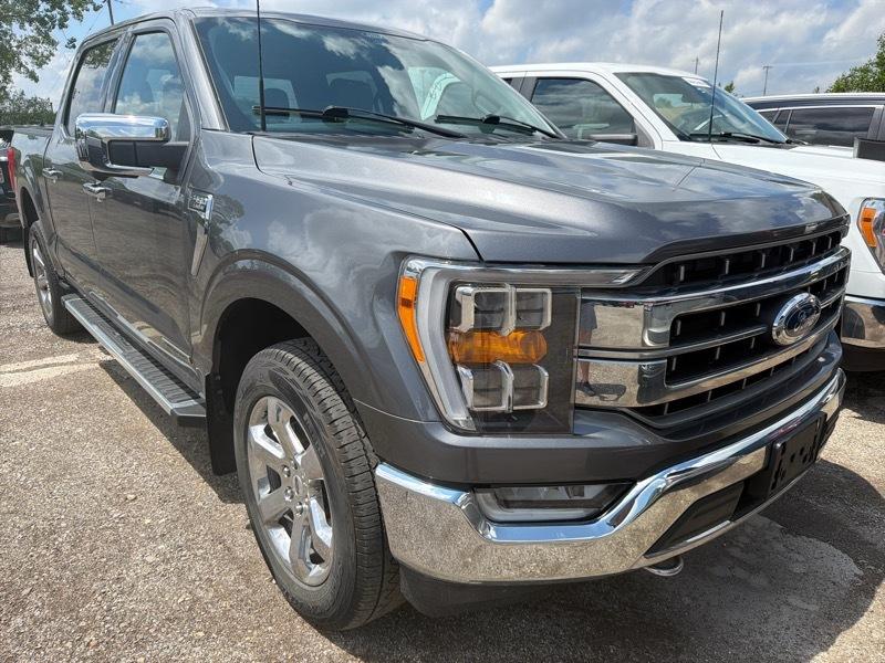 Ford F-150 4WD SuperCrew 145" Lariat 2022