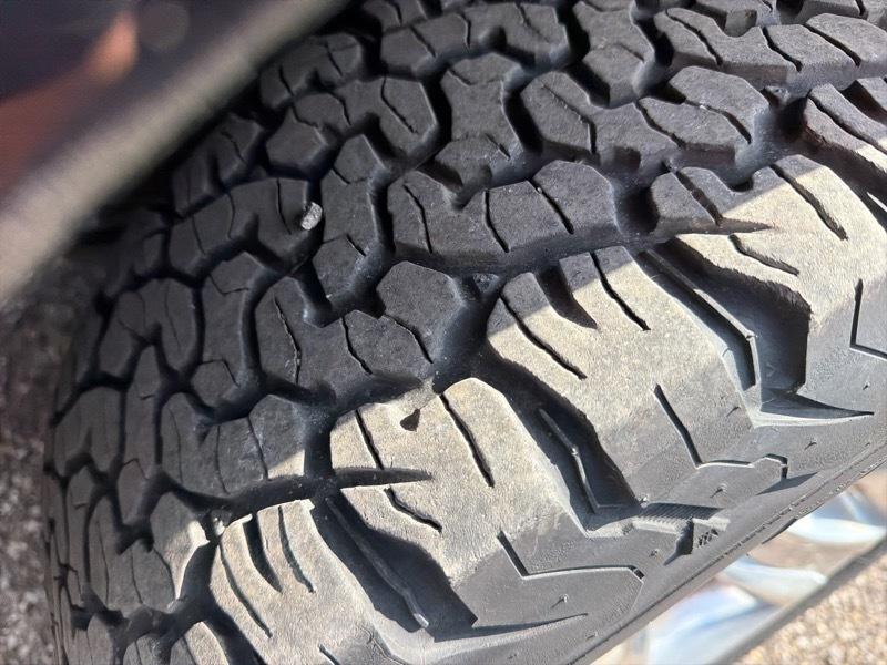 RAM 1500 Classic SLT Crew Cab SWB 4WD 2019