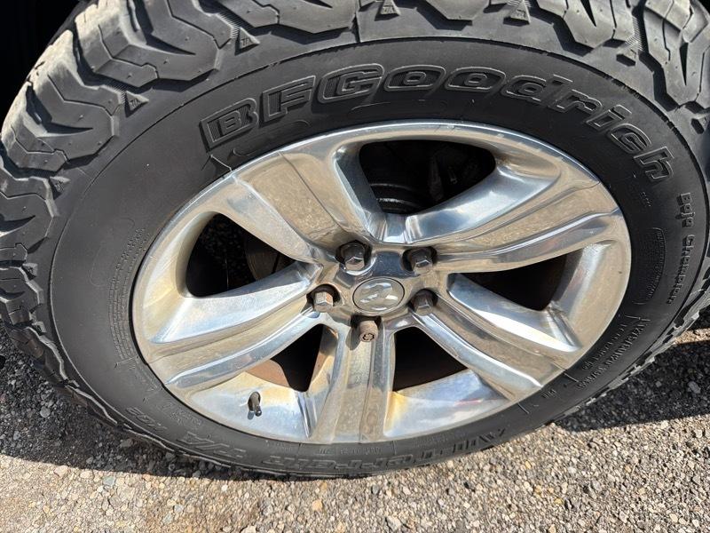 RAM 1500 Classic SLT Crew Cab SWB 4WD 2019