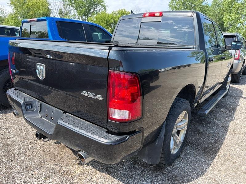 RAM 1500 Classic SLT Crew Cab SWB 4WD 2019
