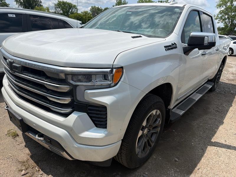 Chevrolet Silverado 1500 High Country Crew Cab 4WD 2024