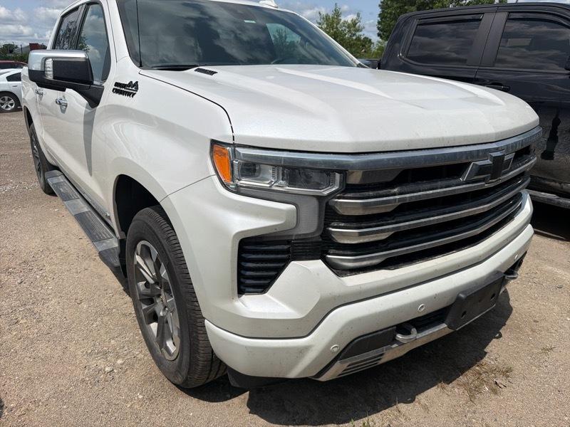 Chevrolet Silverado 1500 High Country Crew Cab 4WD 2024