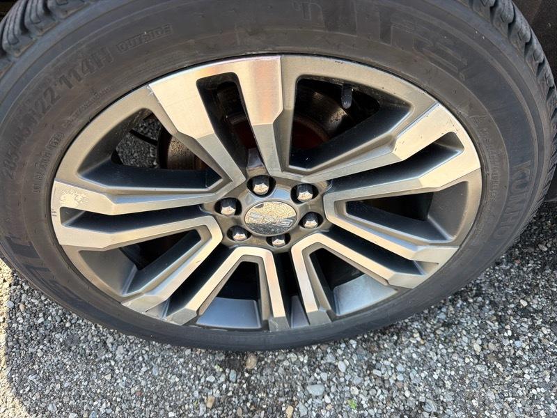 GMC Yukon Denali 4WD 2019