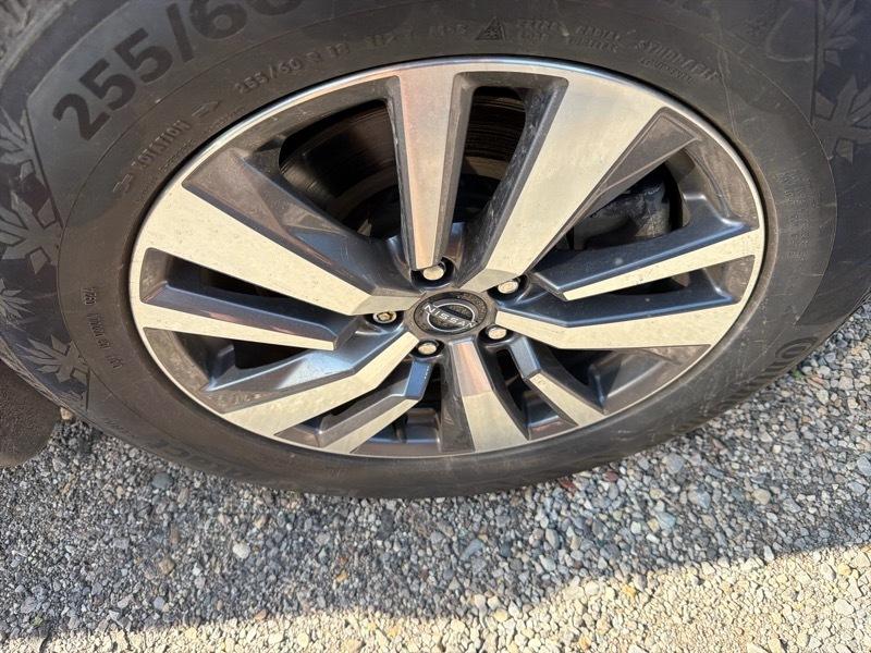 Nissan Pathfinder SL 4WD 2023