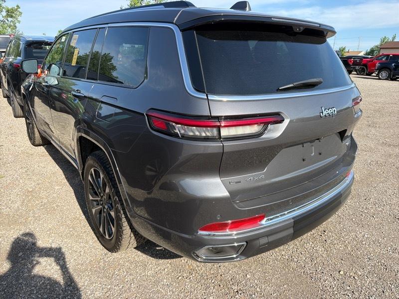 Jeep Grand Cherokee L Overland 4WD 2022