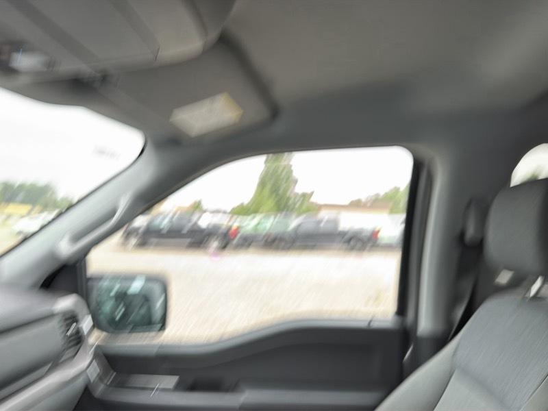 Ford F-150  2025