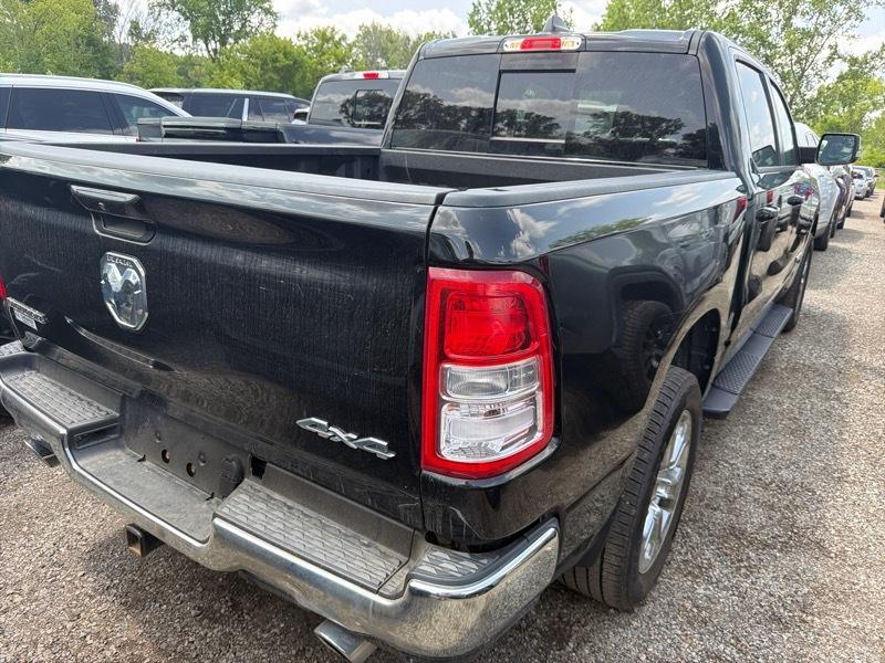RAM 1500 Big Horn Crew Cab SWB 4WD 2022