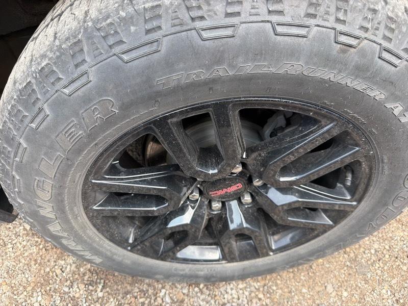 GMC Sierra 1500 Elevation Crew Cab 4WD 2022