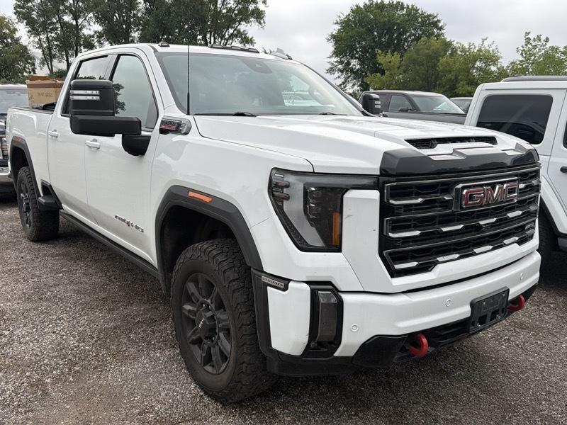 GMC Sierra 2500HD AT4 Crew Cab 4WD 2024