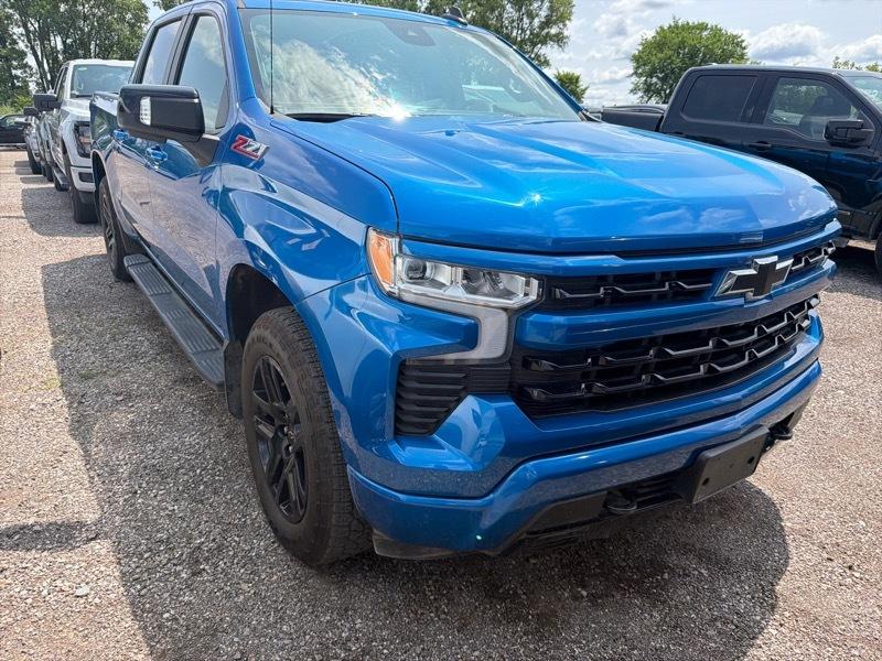 Chevrolet Silverado 1500 RST Crew Cab 4WD 2023
