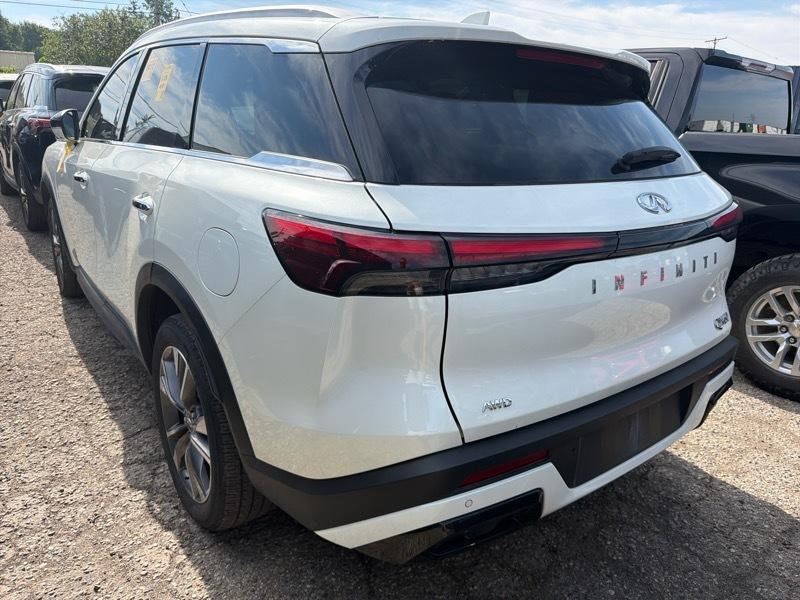 Infiniti QX60 LUXE AWD 2024