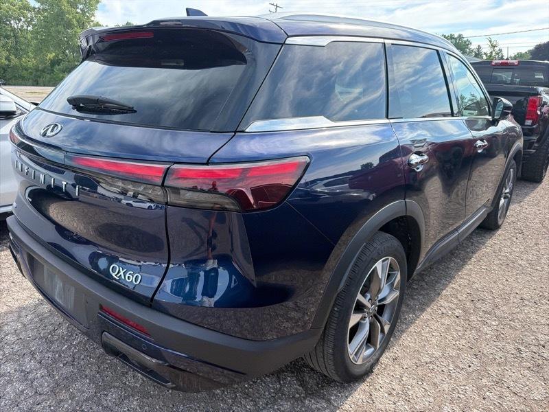 Infiniti QX60 LUXE AWD 2024