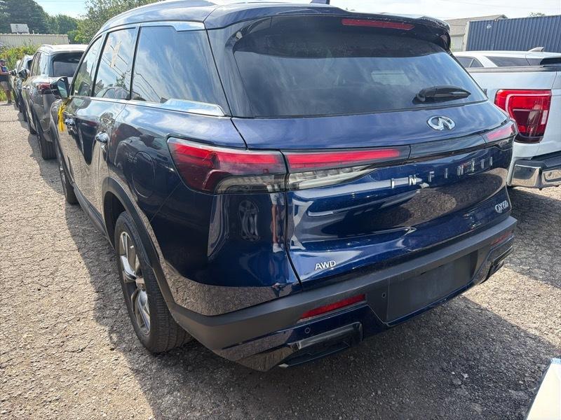 Infiniti QX60 LUXE AWD 2024