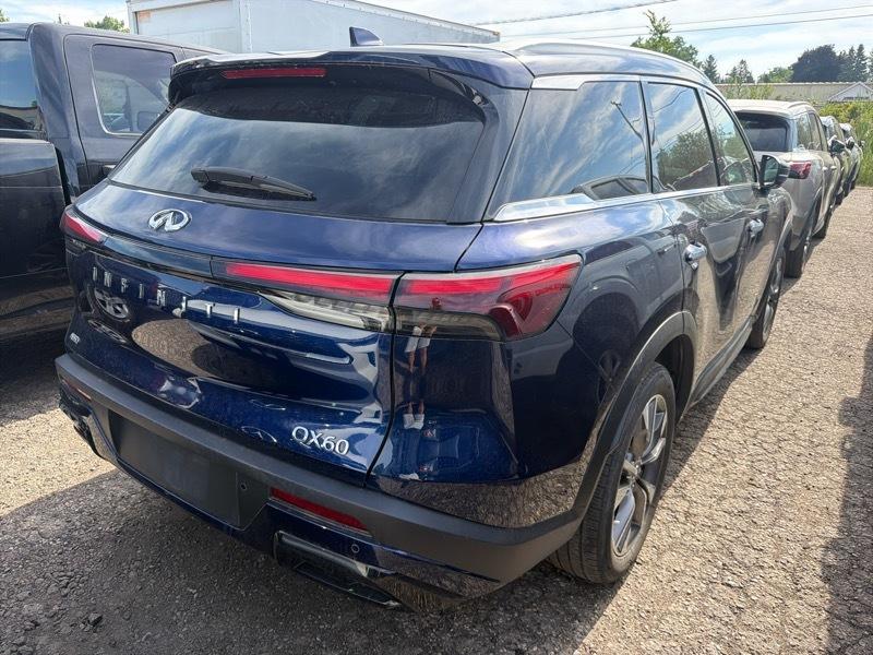 Infiniti QX60 LUXE AWD 2024