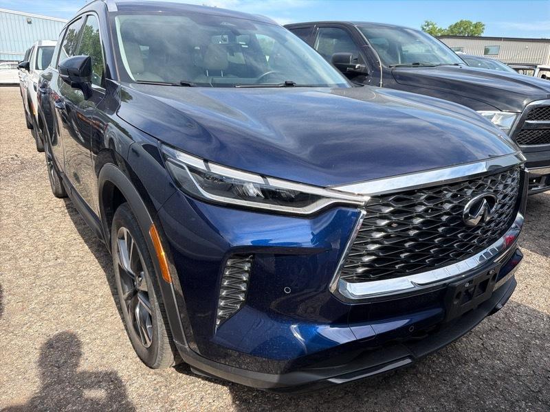 Infiniti QX60 LUXE AWD 2024
