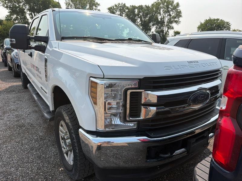Ford F-250 SD XLT Crew Cab 4WD 2019