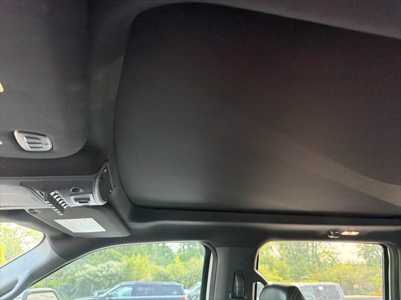 Ford F-250 SD Lariat Crew Cab 4WD 2022