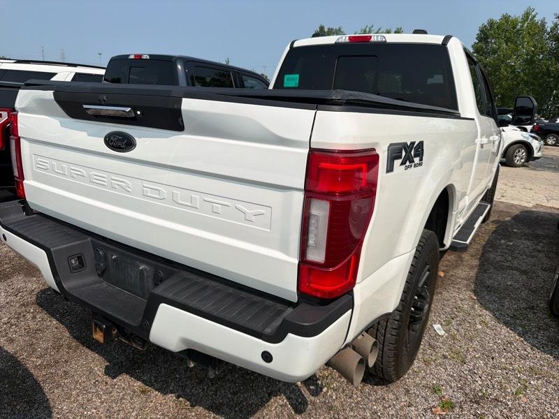 Ford F-250 SD Lariat Crew Cab 4WD 2022