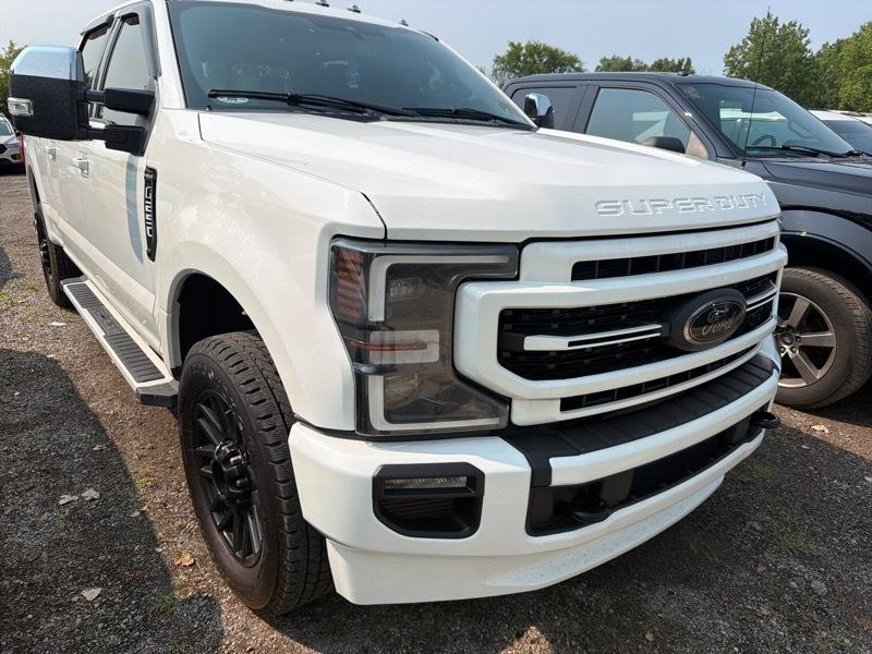 Ford F-250 SD Lariat Crew Cab 4WD 2022