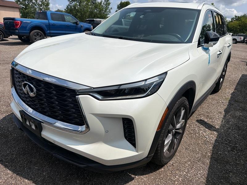 Infiniti QX60 LUXE AWD 2024