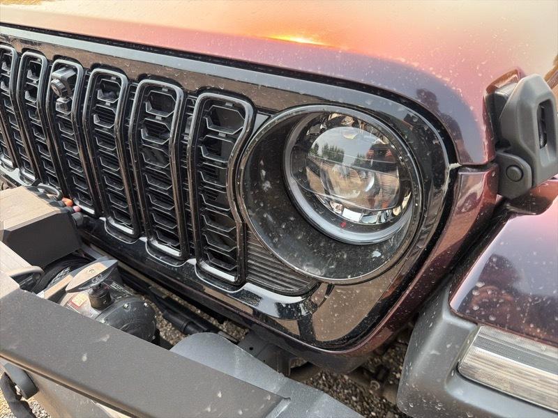 Jeep Wrangler Sahara 2024
