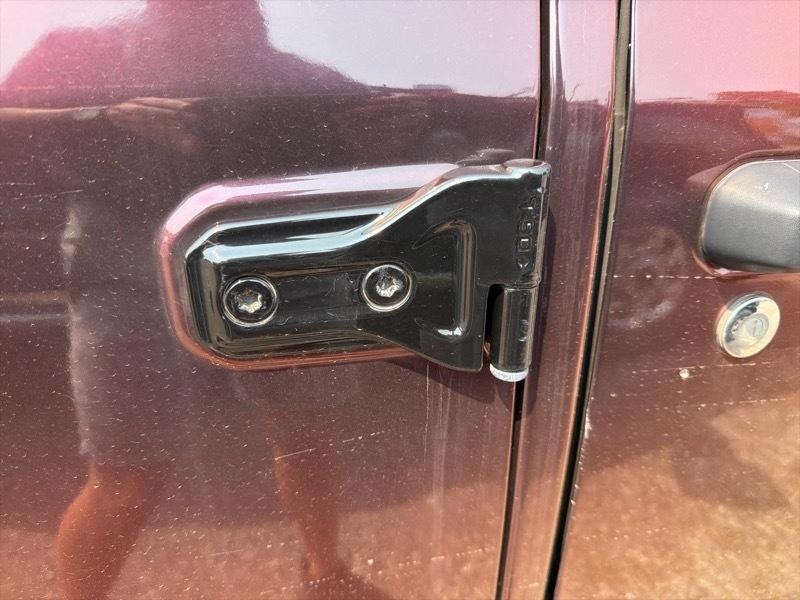 Jeep Wrangler Sahara 2024