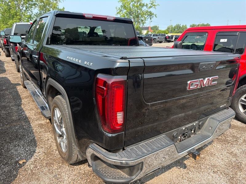GMC Sierra 1500 SLT Crew Cab 4WD 2022