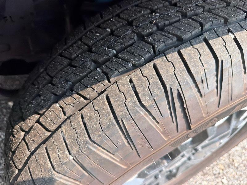 Toyota Tundra SR5 CrewMax 4WD 2026