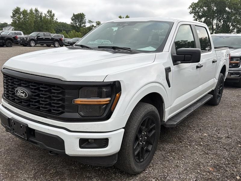 Ford F-150 STX SuperCrew 4WD 2024