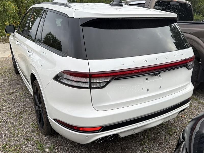 Lincoln Aviator Reserve AWD 2025