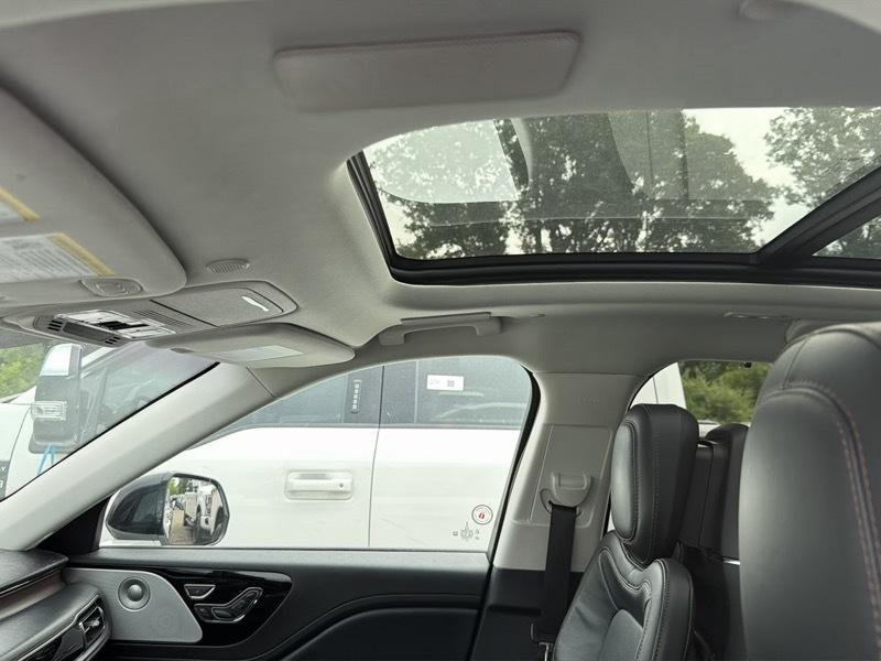 Lincoln Aviator Reserve AWD 2025