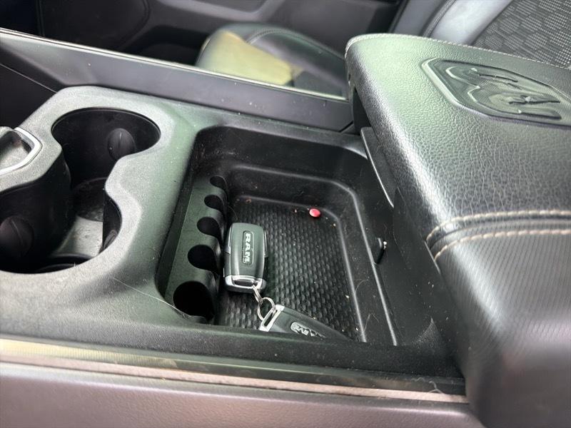 RAM 1500 Sport Crew Cab SB 4WD 2022