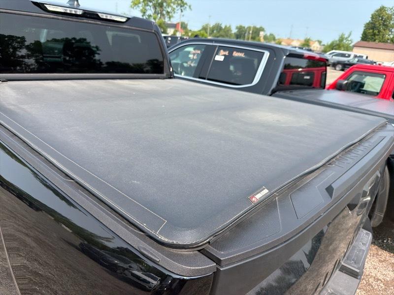 Toyota Tundra SR5 CrewMax 4WD 2025