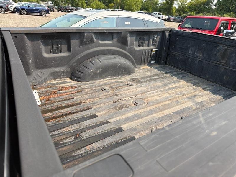Ford F-250 SD Lariat Crew Cab 4WD 2024
