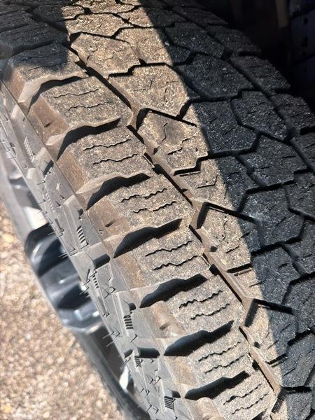 Ford F-250 SD Lariat Crew Cab 4WD 2024