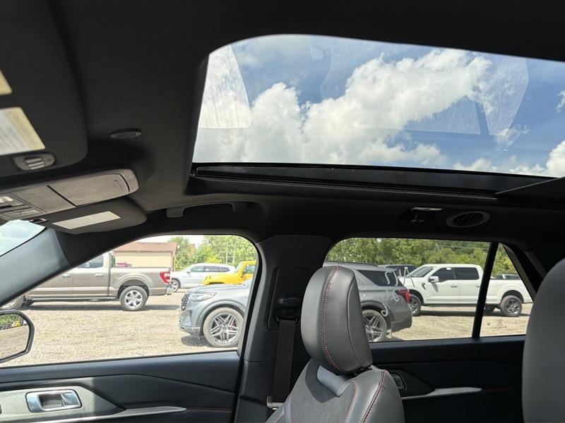 Ford Explorer  2026
