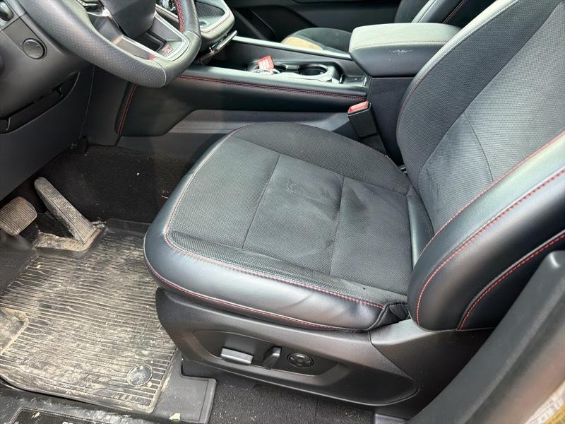 Ford Explorer  2025