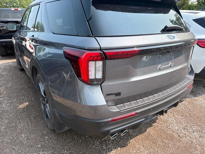 Ford Explorer  2025